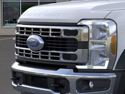 2025 Ford Chassis Cab XL