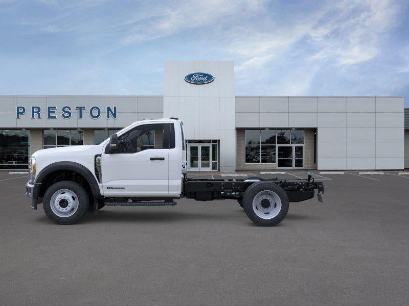 2025 Ford Chassis Cab XL