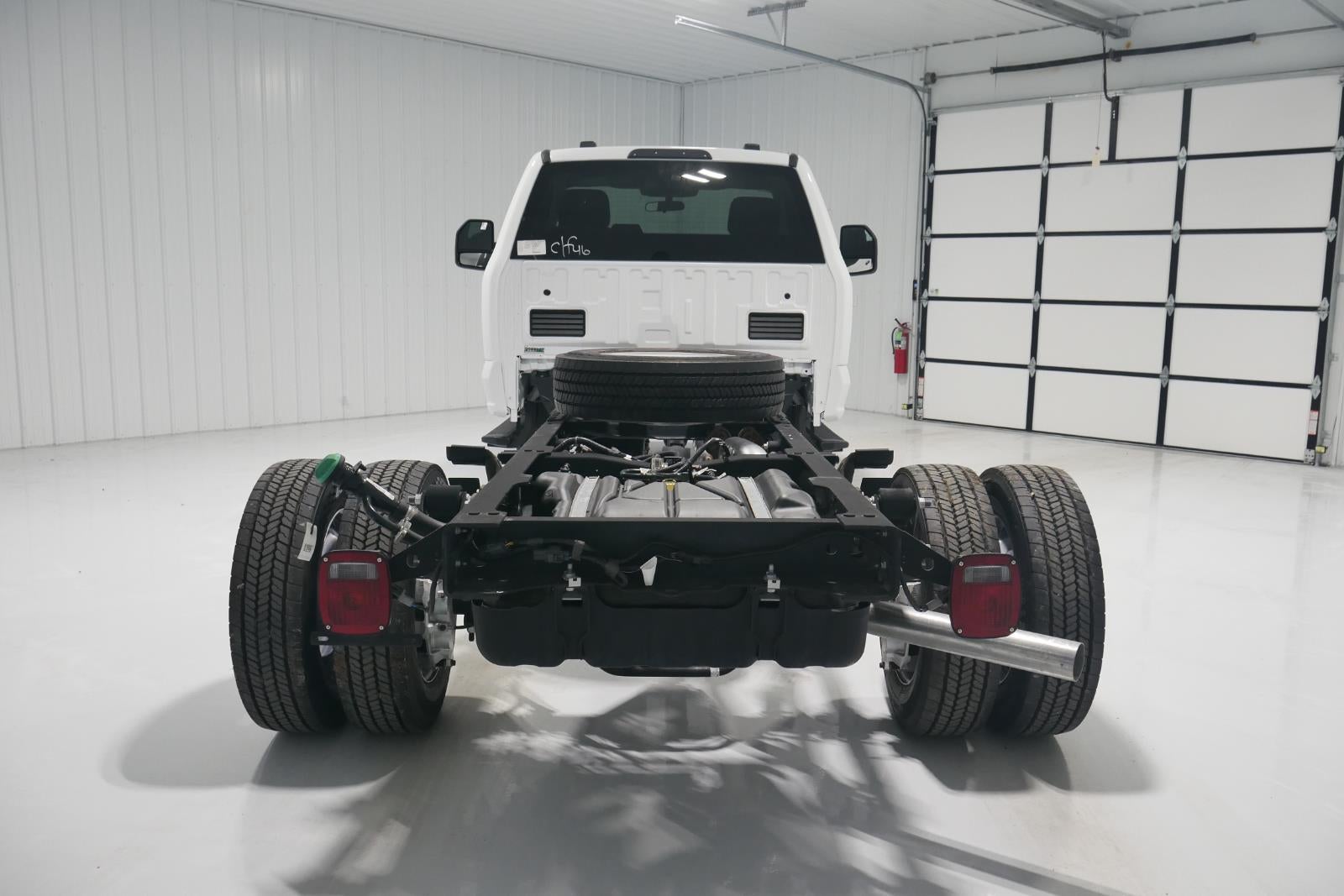 2024 Ford Chassis Cab XLT CHASSIS ONLY