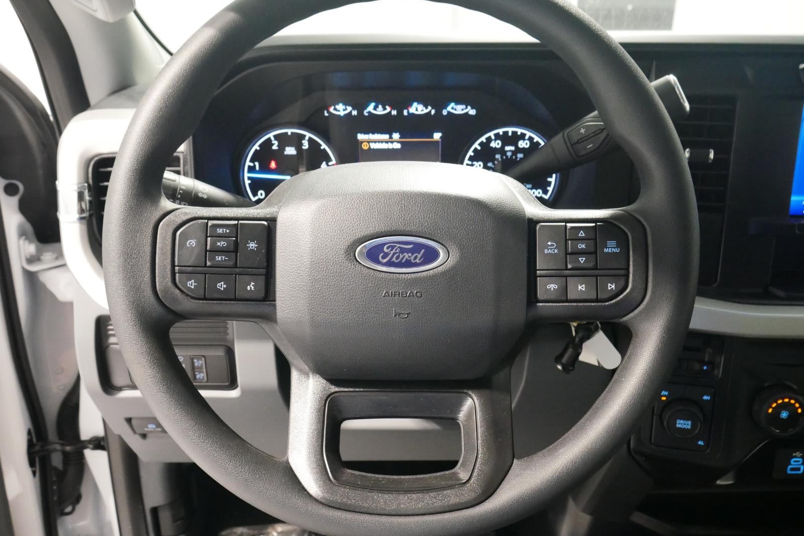 2024 Ford Chassis Cab XLT CHASSIS ONLY