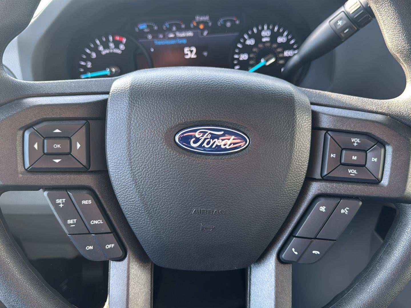 2026 Ford E-Series Cutaway 10' KNAPHEIDE KUV UTILITY VAN, MASTER LOCKING SYSTEM, CLASS V HITCH, 3 BOW LADDER RACK