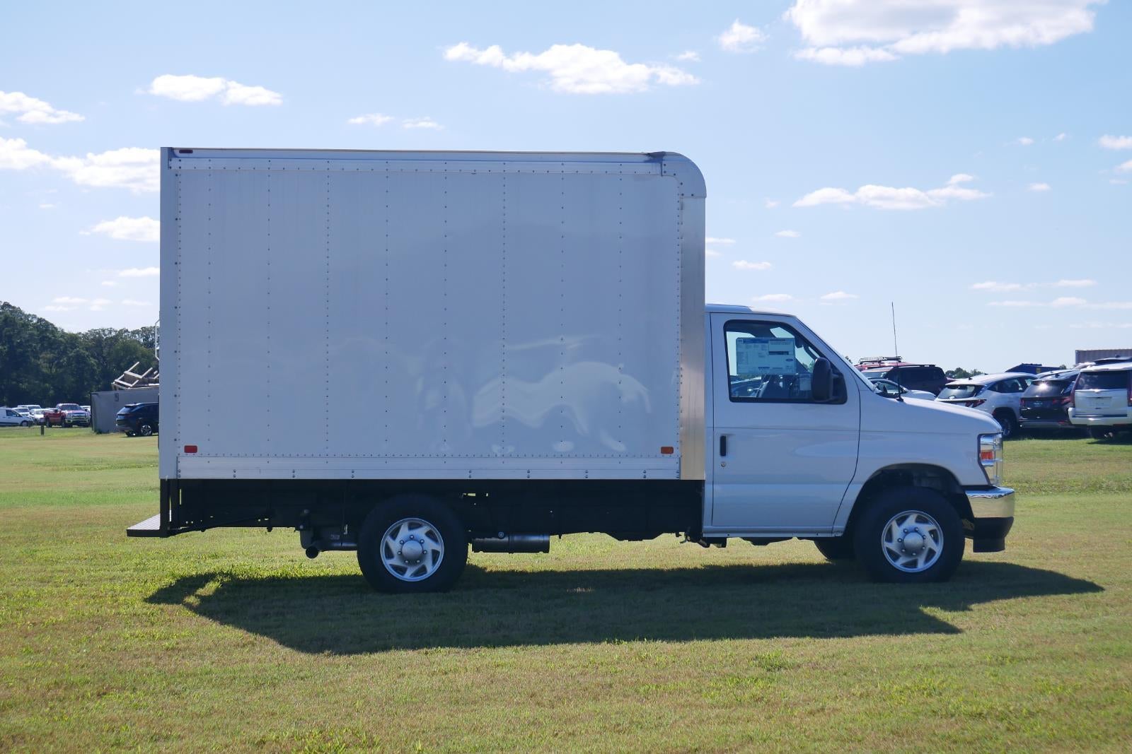 2025 Ford Econoline Cutaway 12' DEJANA DURA CUBE VAN BODY, ROLL UP