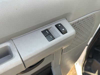 2026 Ford E-Series Cutaway 10' KNAPHEIDE KUV UTILITY VAN, MASTER LOCKING SYSTEM, CLASS V HITCH, 3 BOW LADDER RACK