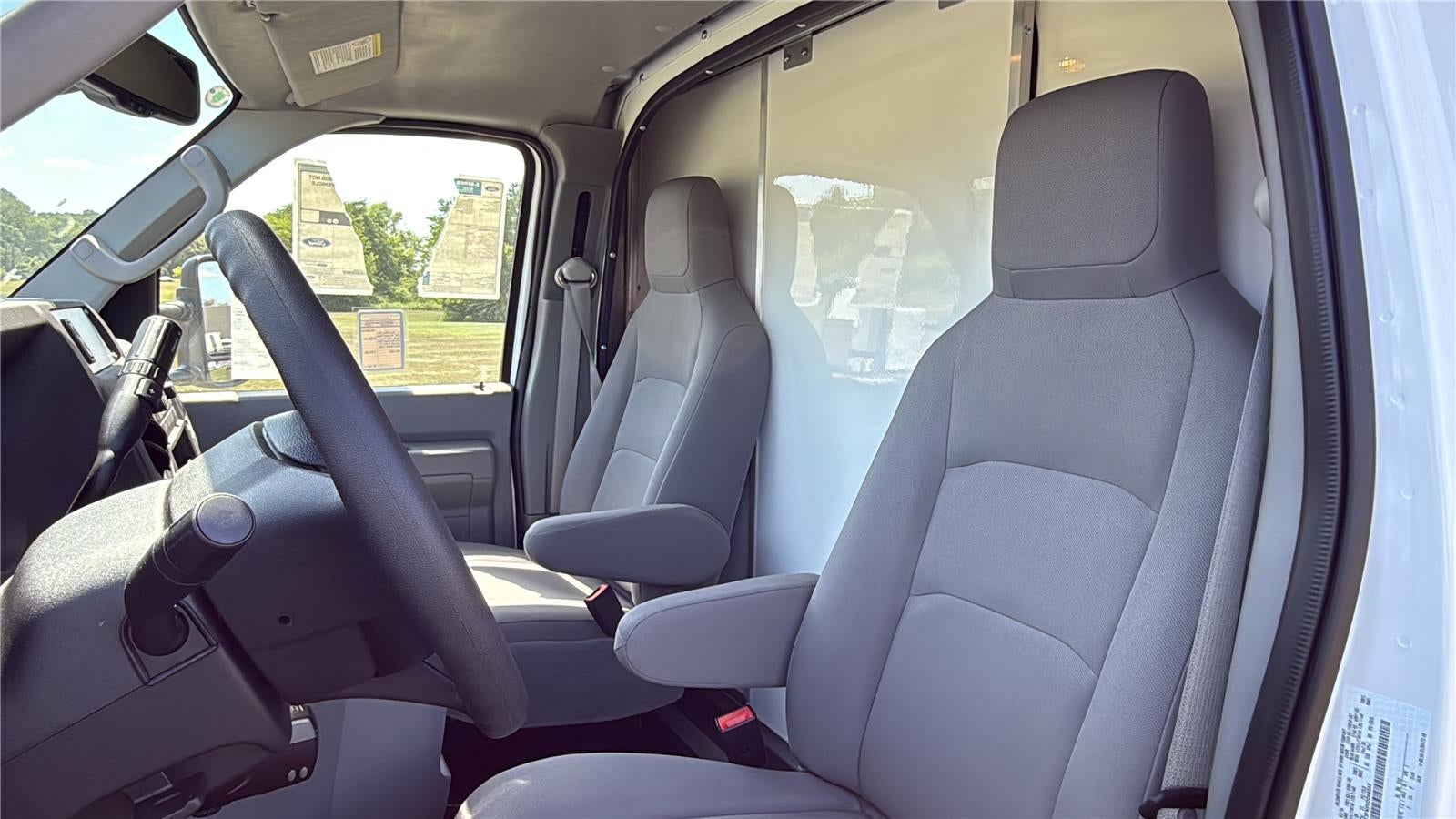 2027 Ford E-Series Cutaway 12' DURA-CUBE MAX FRP ENCLOSED SERVICE BODY, POWER LOCKS, 3 BOX LADDER RACK, BACK UP CAMERA
