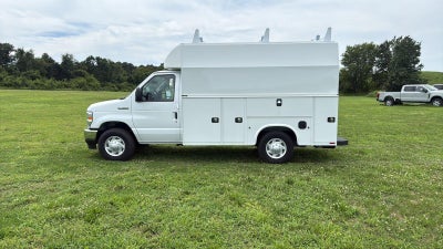 2026 Ford E-Series Cutaway KNAPHEIDE SRW UTILITY VAN KUV129SH 75.8 INTERIOR HEIGHT SOLID DOORS FACTORY BACKUP CAMERA