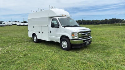 2026 Ford E-Series Cutaway KNAPHEIDE SRW UTILITY VAN KUV129SH 75.8 INTERIOR HEIGHT SOLID DOORS FACTORY BACKUP CAMERA