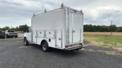 2027 Ford E-Series Cutaway E-350 SRW