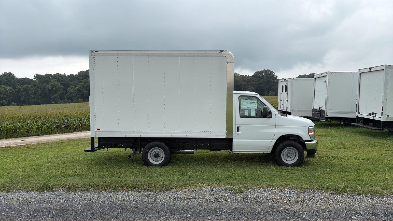 2027 Ford E-Series Cutaway 12 DURA-CUBE ALUMINUM SERVICE BODY, ROLL UP DOOR