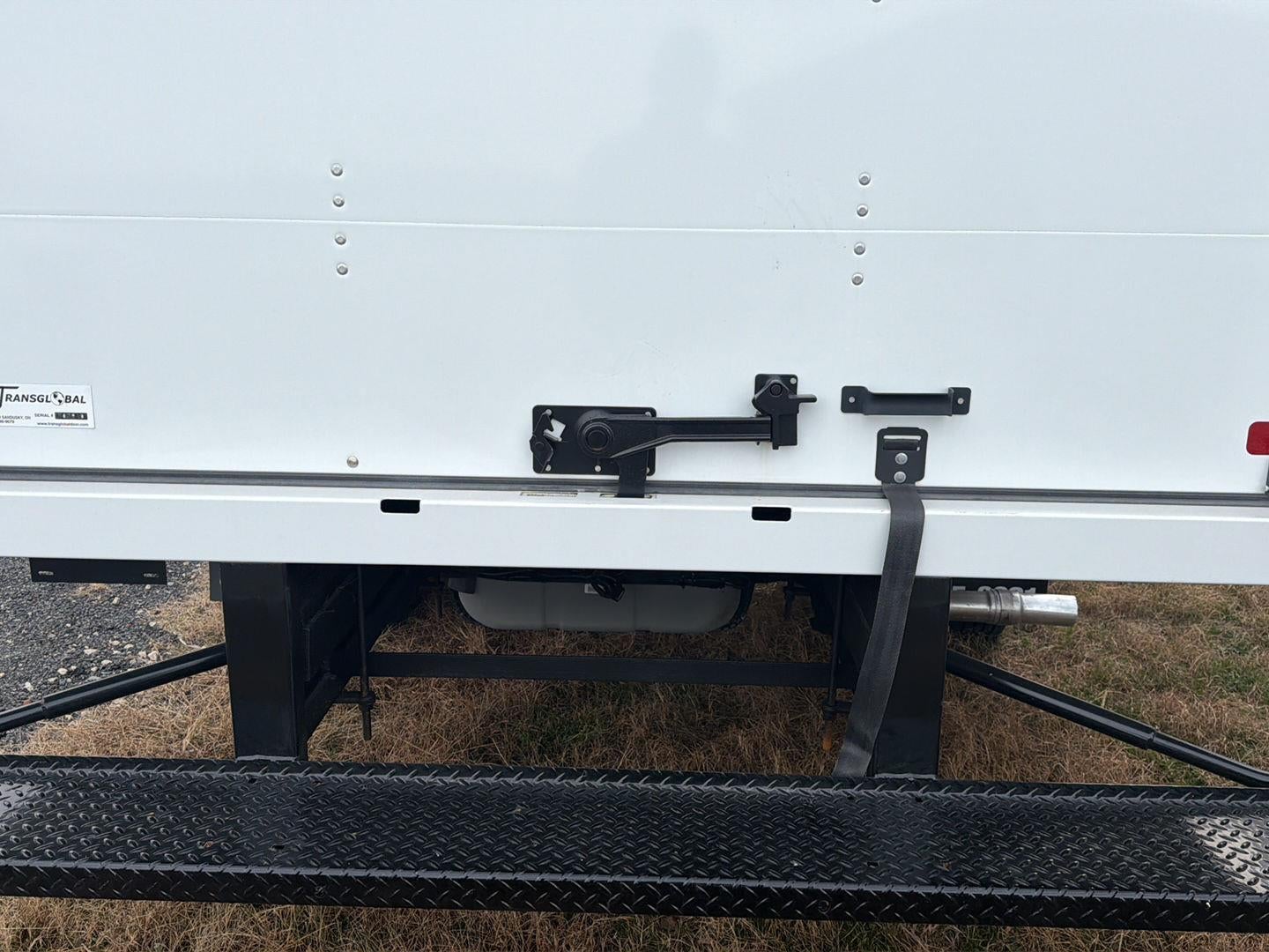 2026 Ford E-Series Cutaway E-350 16FT DEJANA DURACUBE ALUMINUM VAN BODY, ROLL UP DOOR