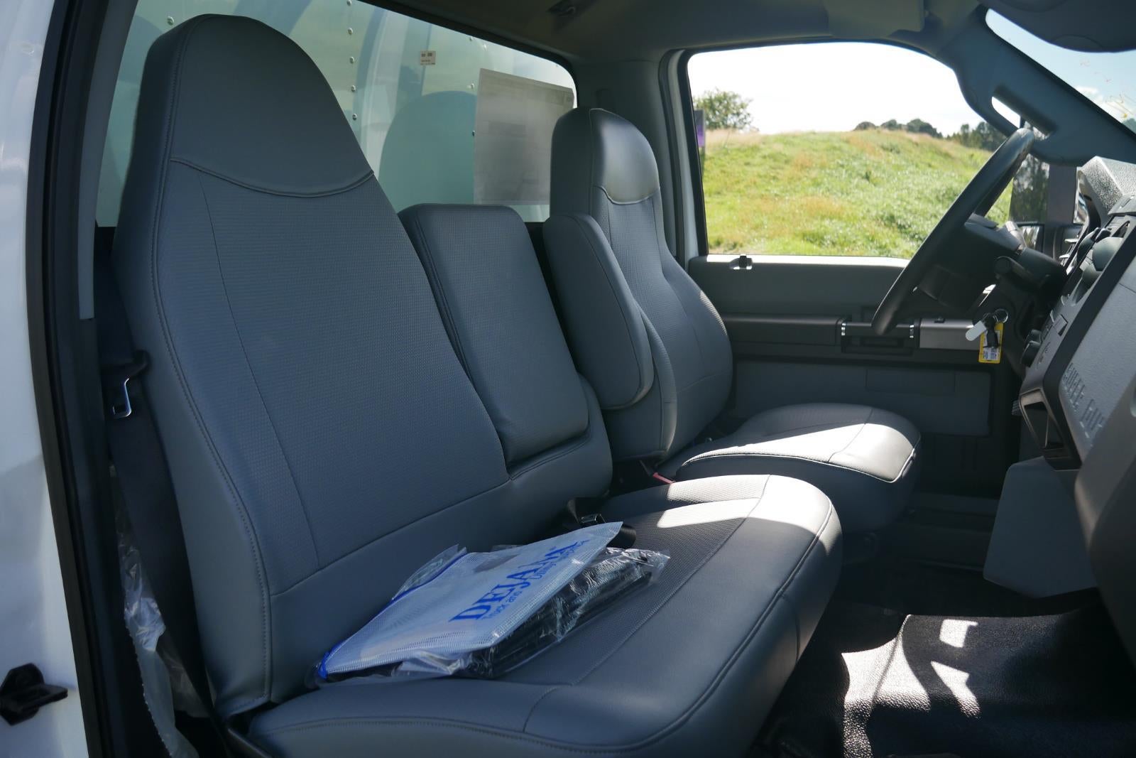 2025 Ford F-650-750 F-750 SD Diesel Straight Frame