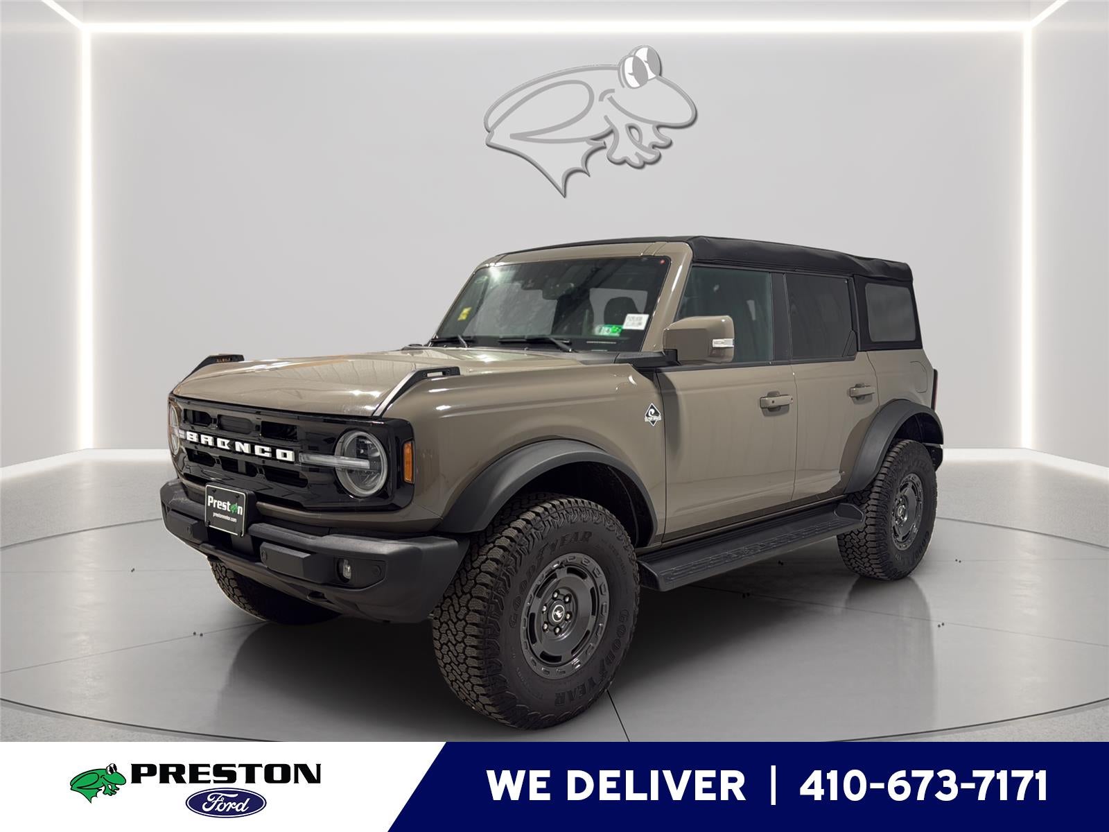 2025 Ford Bronco Outer Banks