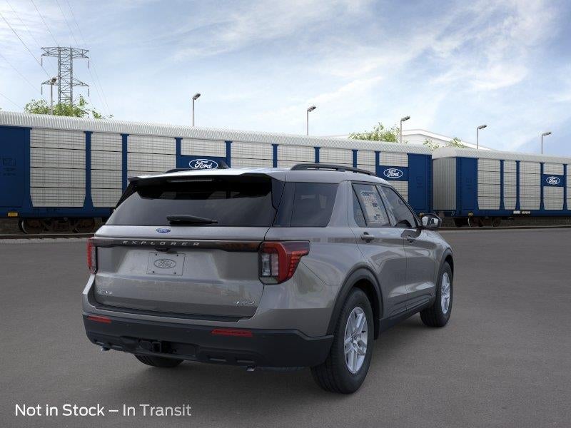 2026 Ford Explorer Xlt