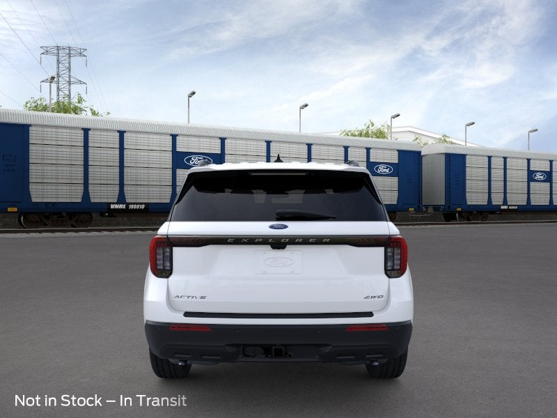 2026 Ford Explorer Xlt