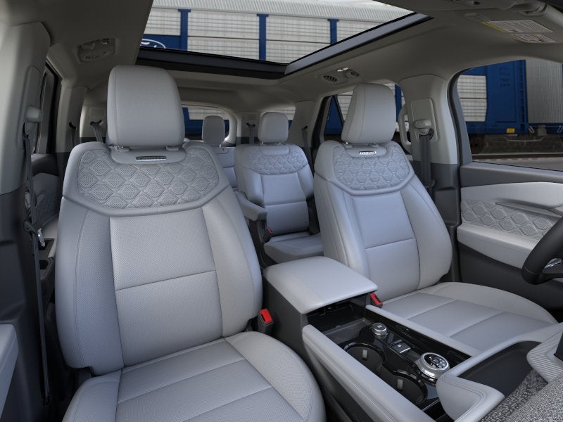 2026 Ford Explorer Plat