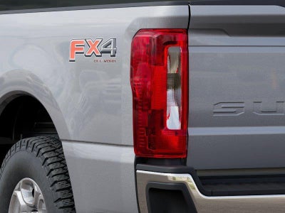 2027 Ford Super Duty F-250 XLT