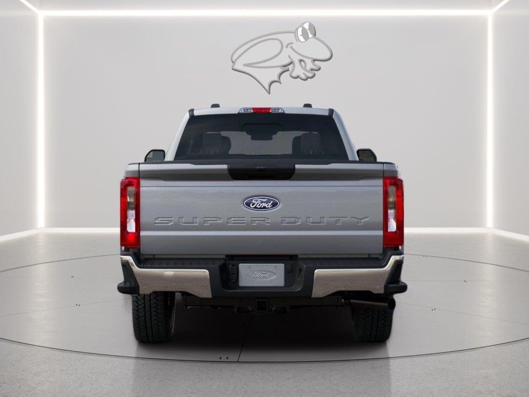 2027 Ford Super Duty F-250 XLT
