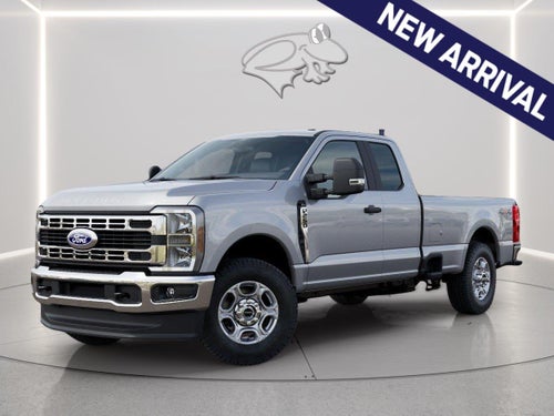 2027 Ford Super Duty F-250 XLT