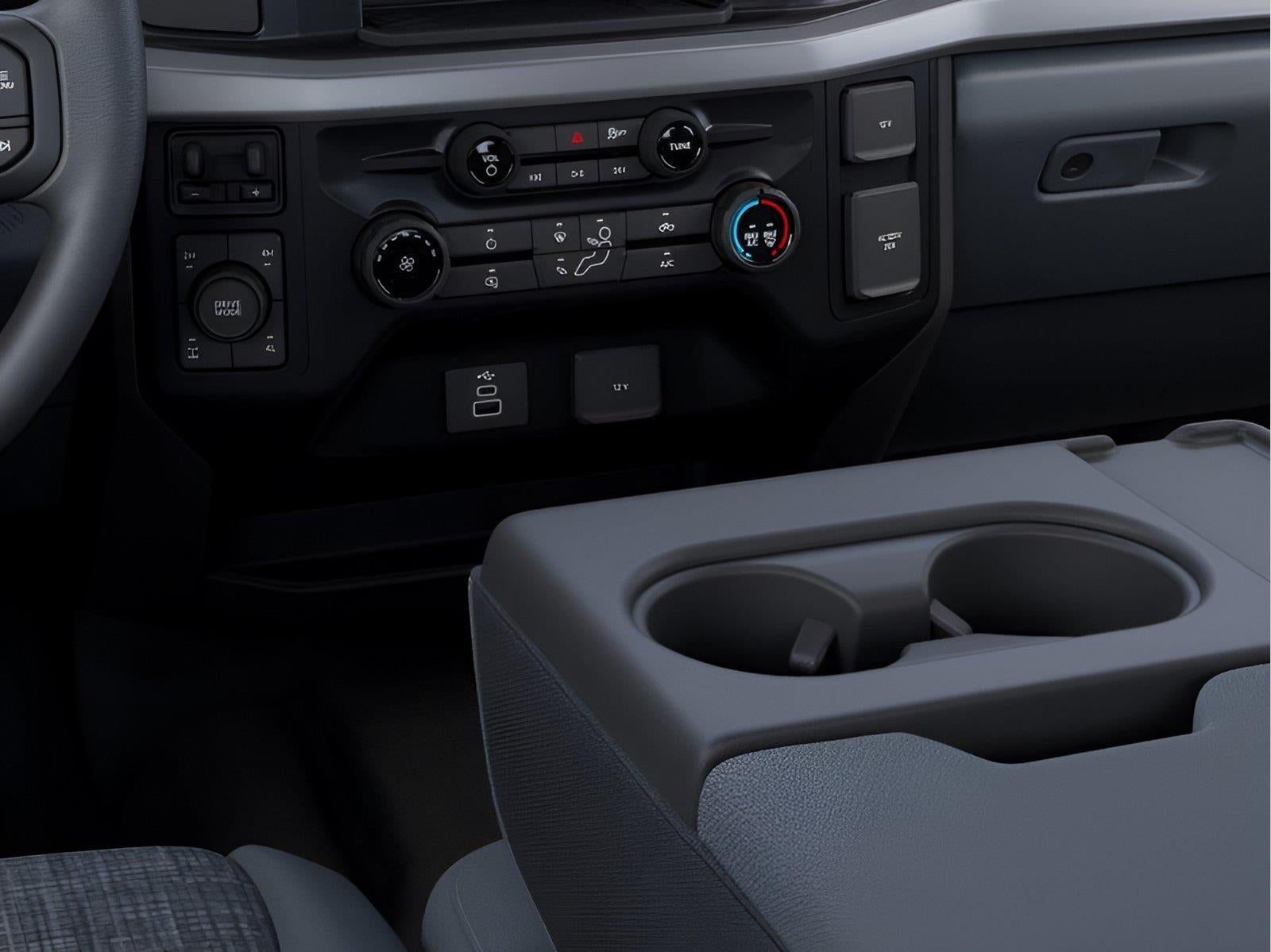 2027 Ford Super Duty F-250 XLT