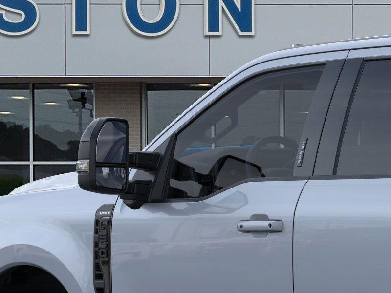 2026 Ford Super Duty LARIAT