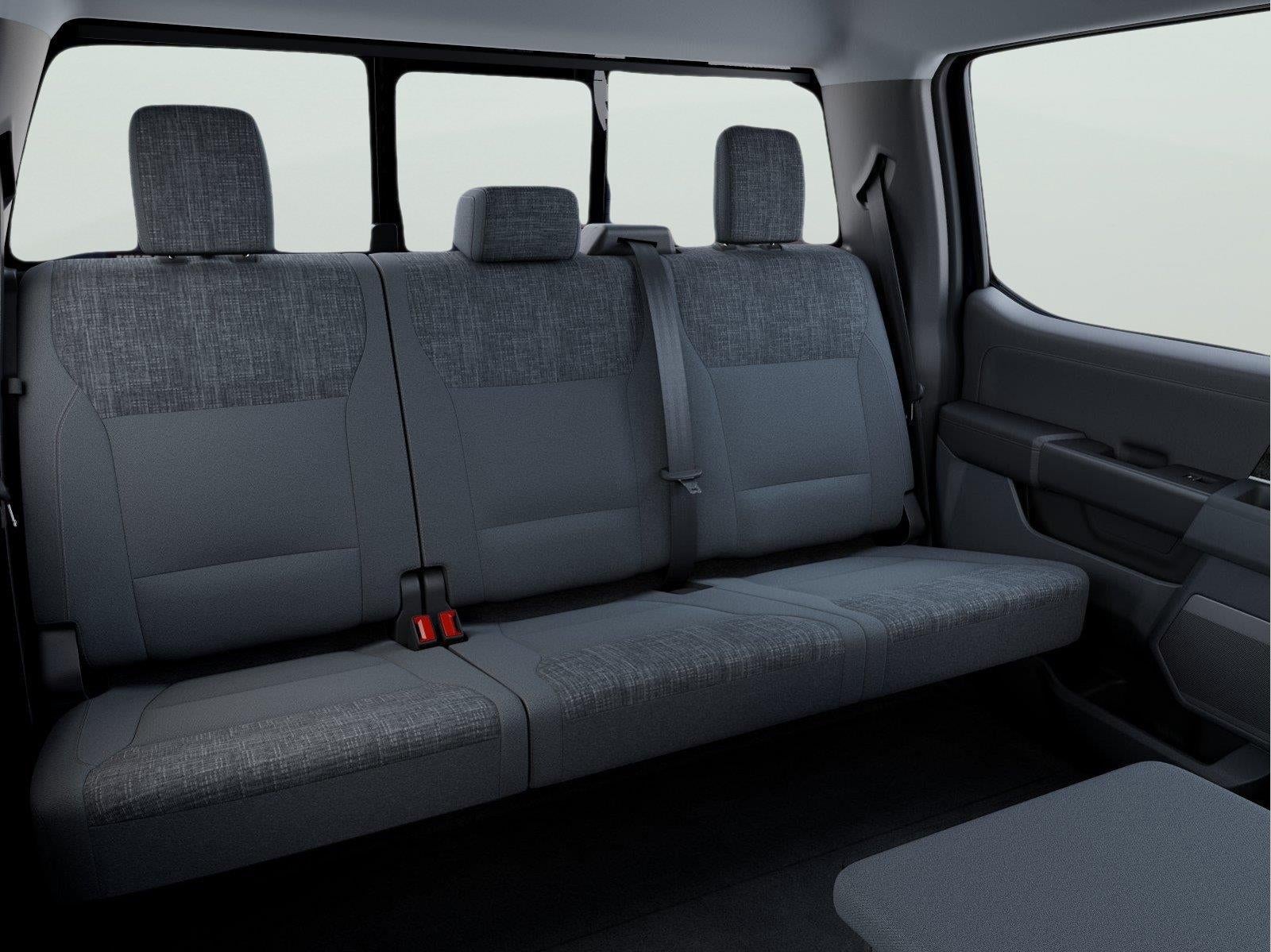 2027 Ford Super Duty F-250 XLT