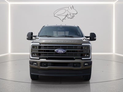 2027 Ford Super Duty F-250 XLT