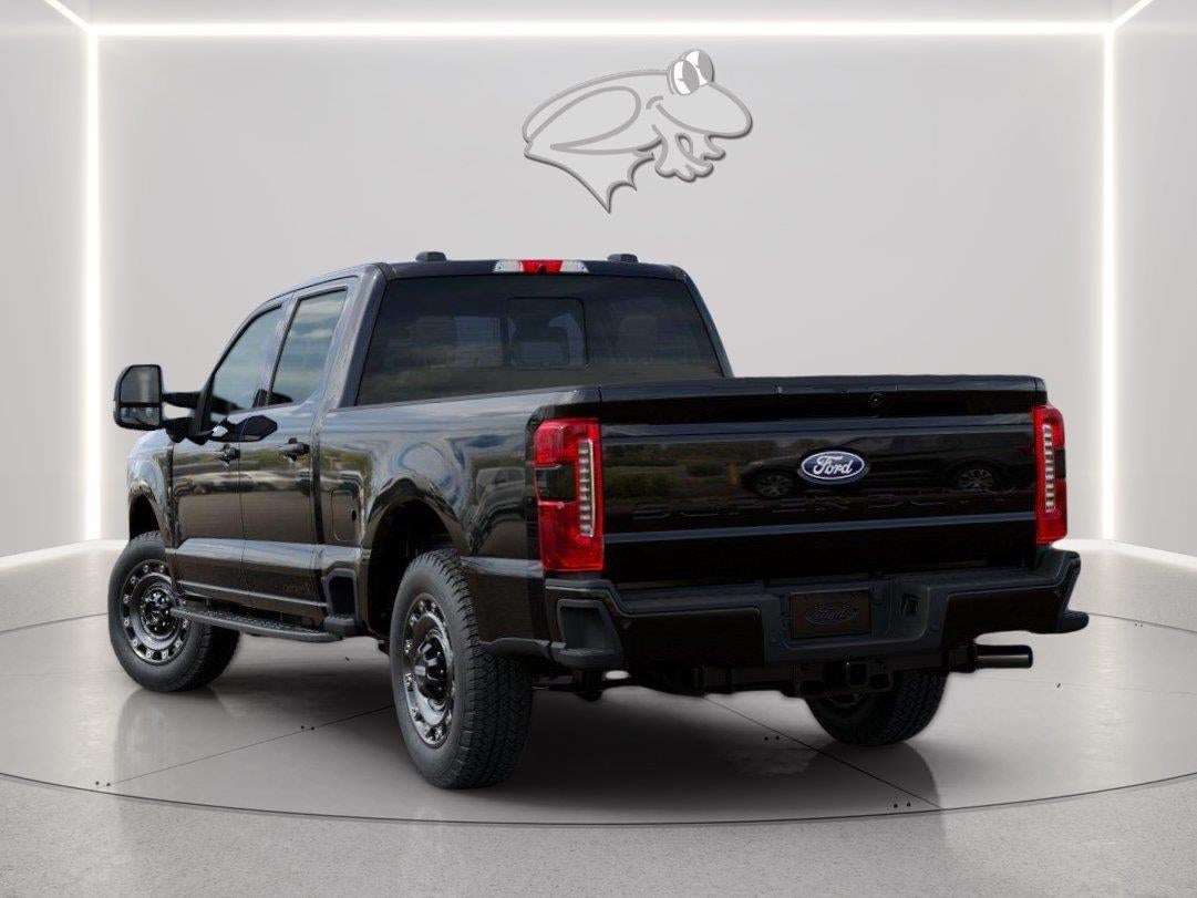 2027 Ford Super Duty F-250 XLT