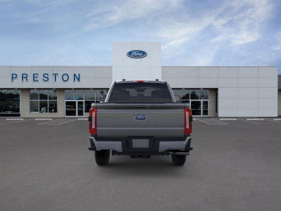 2026 Ford Super Duty LARIAT