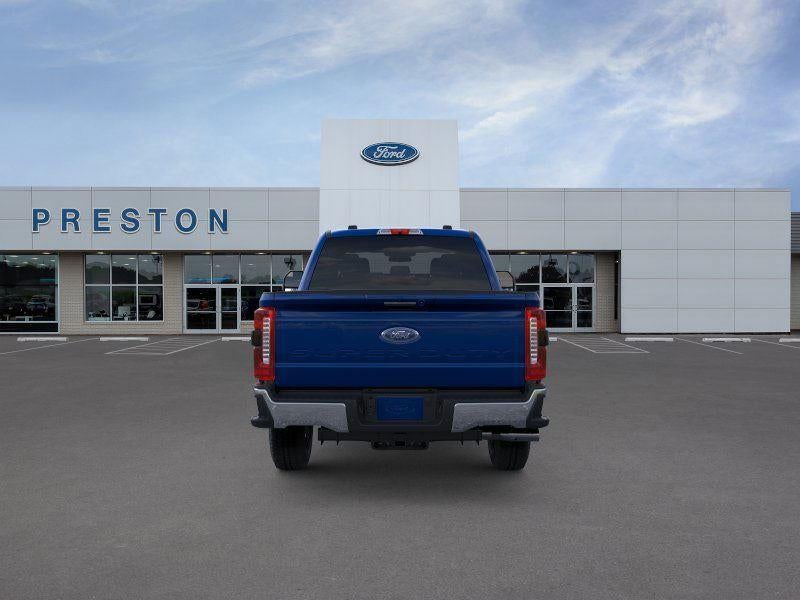 2026 Ford Super Duty LARIAT