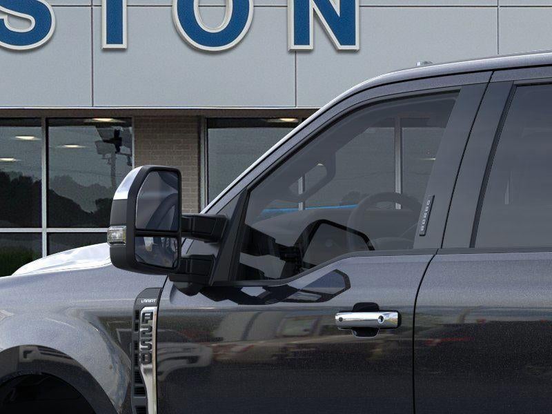 2026 Ford Super Duty LARIAT