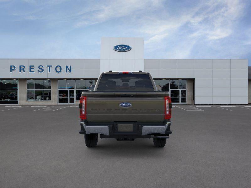 2026 Ford Super Duty LARIAT