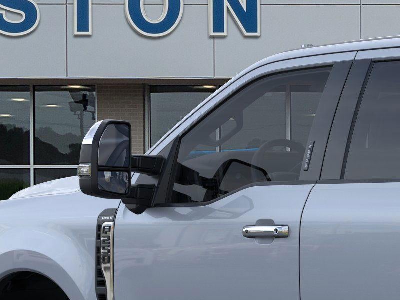 2026 Ford Super Duty LARIAT