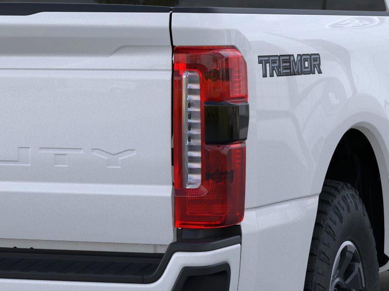 2025 Ford Super Duty LARIAT