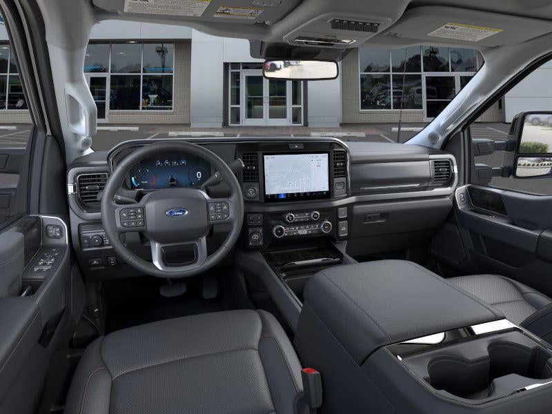 2025 Ford Super Duty LARIAT