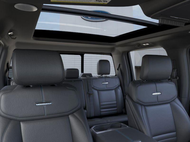 2025 Ford Super Duty F-350 Platinum