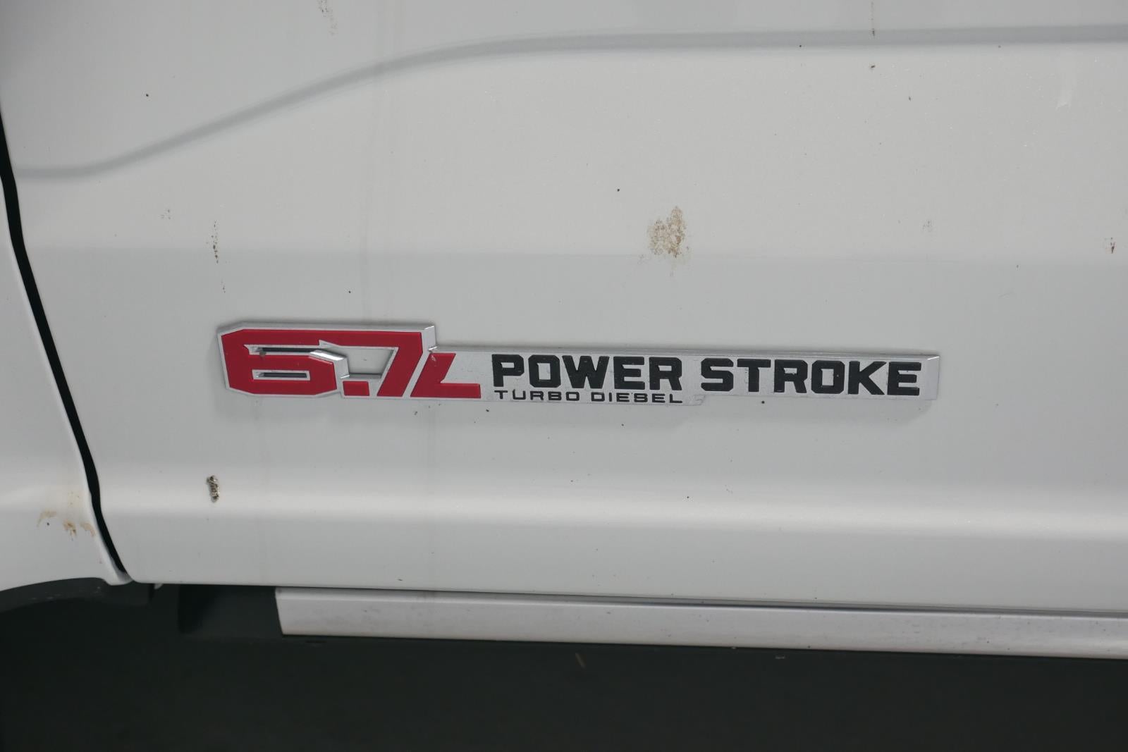 2025 Ford Super Duty Platinum