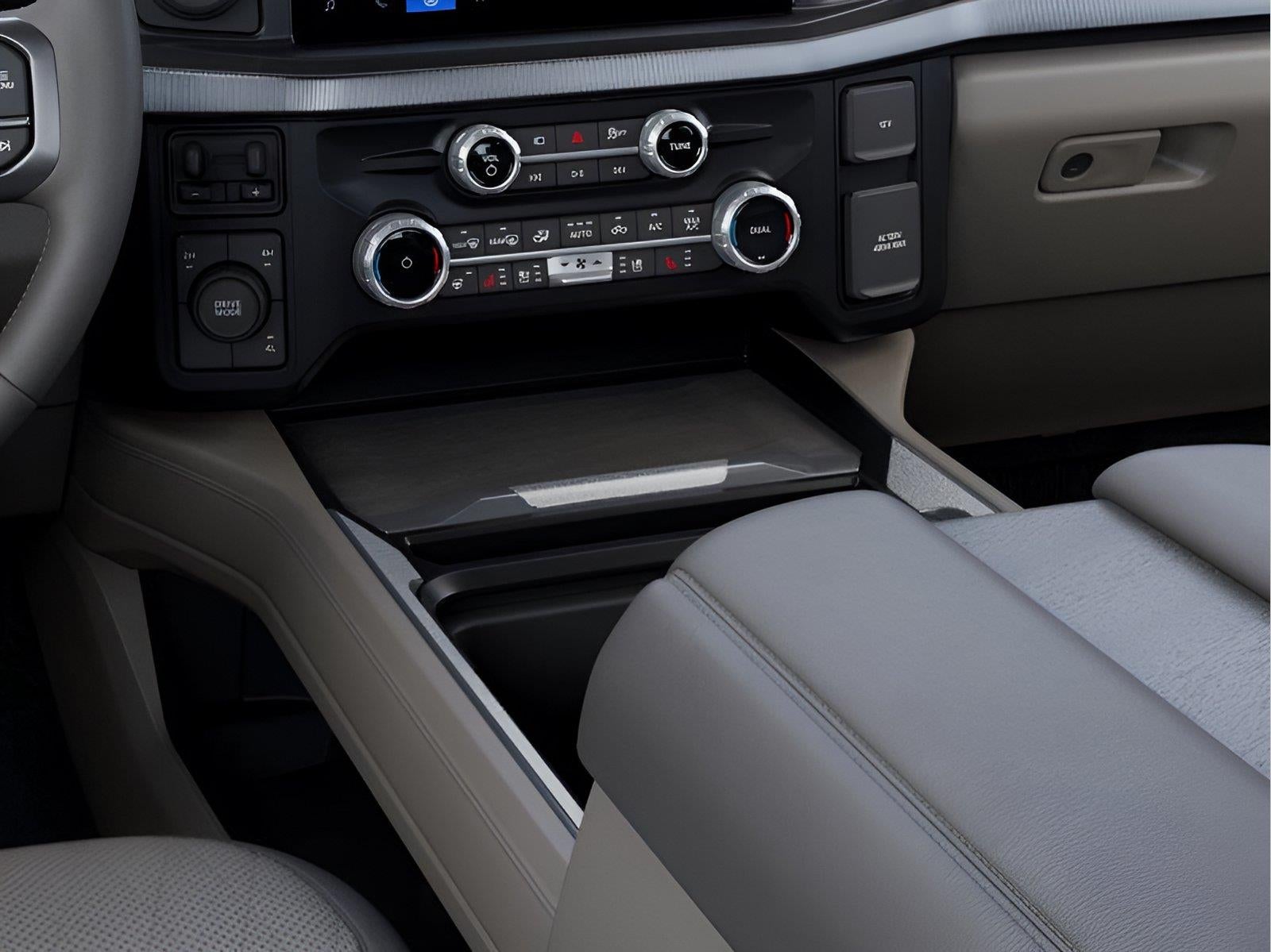 2027 Ford Super Duty F-450 DRW Platinum