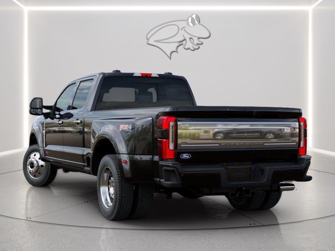 2027 Ford Super Duty F-450 DRW Platinum