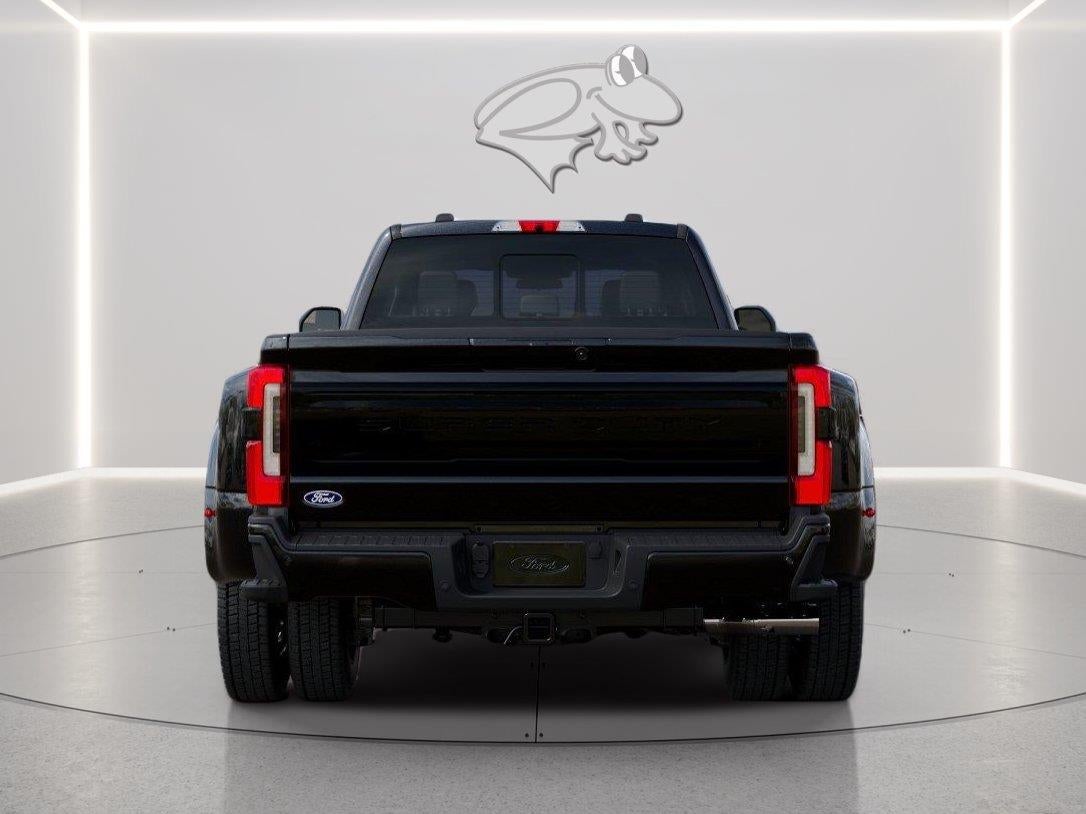 2027 Ford Super Duty F-450 DRW Platinum