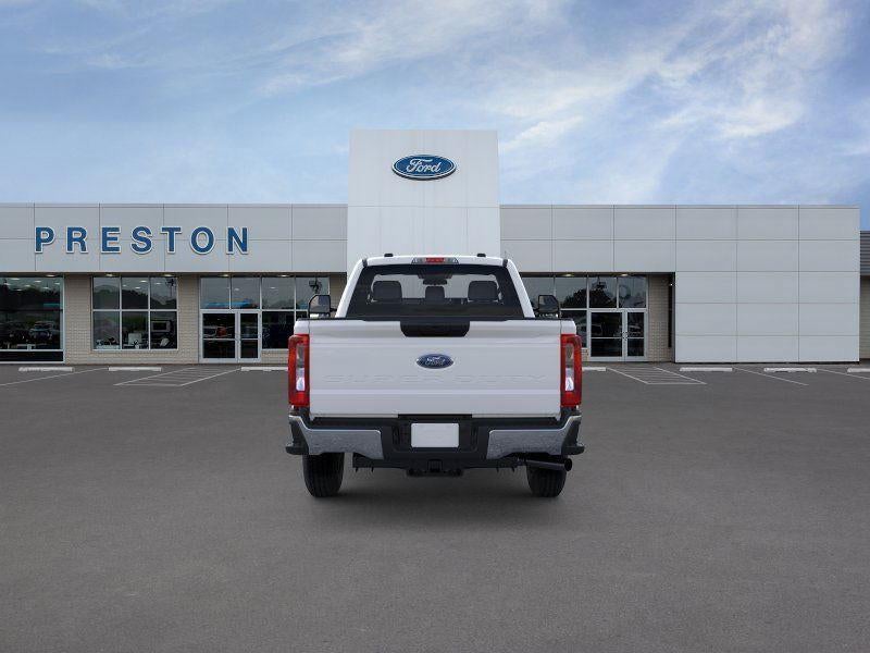 2025 Ford Super Duty XL