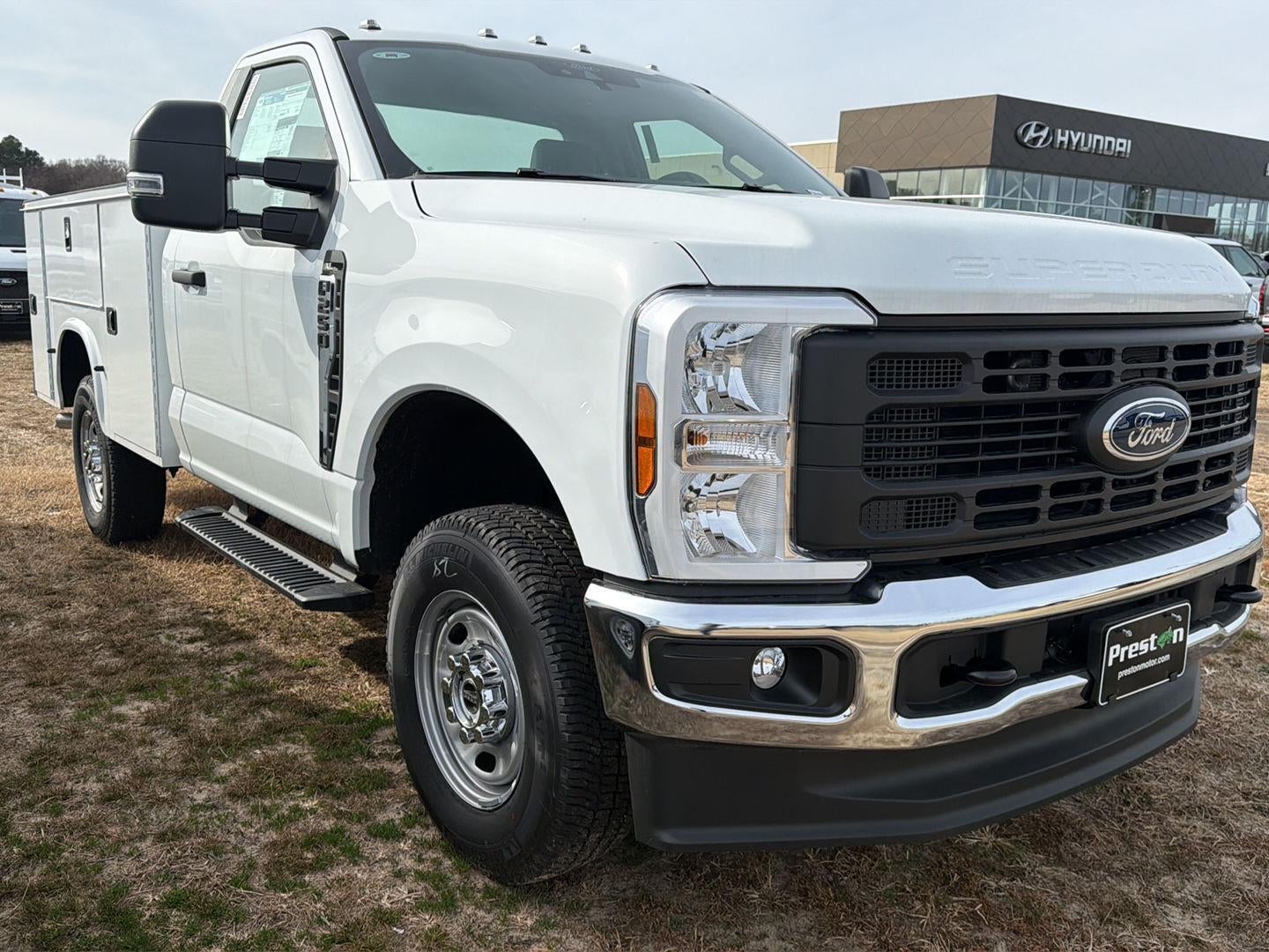 2025 Ford Super Duty XL