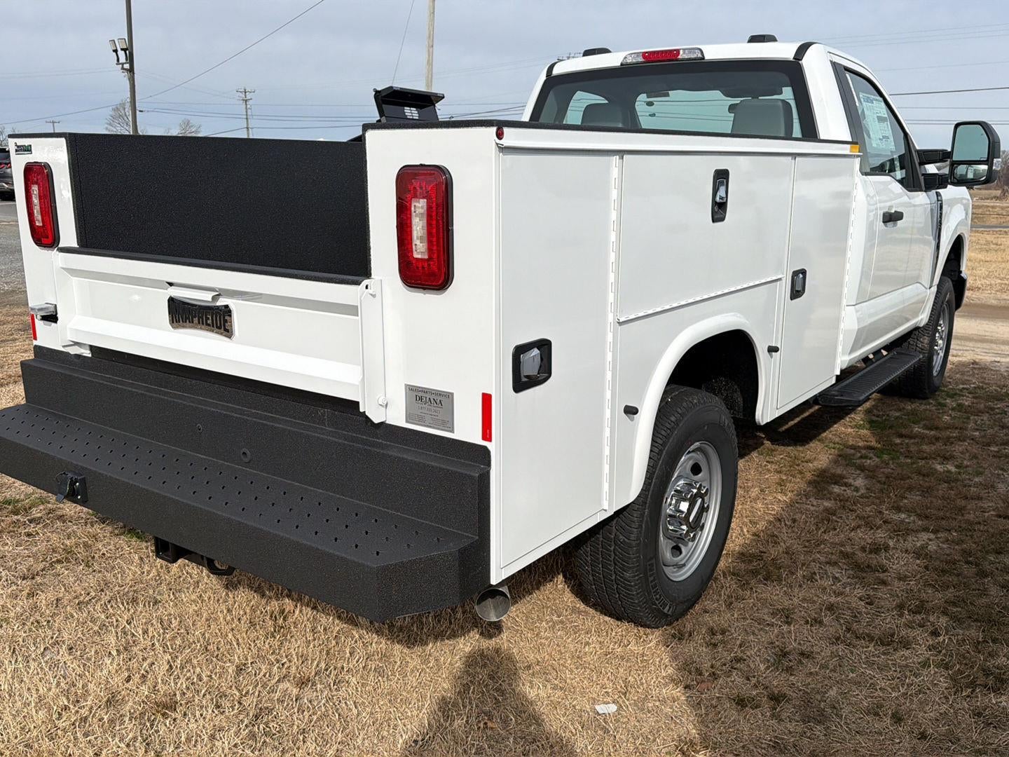 2025 Ford Super Duty XL