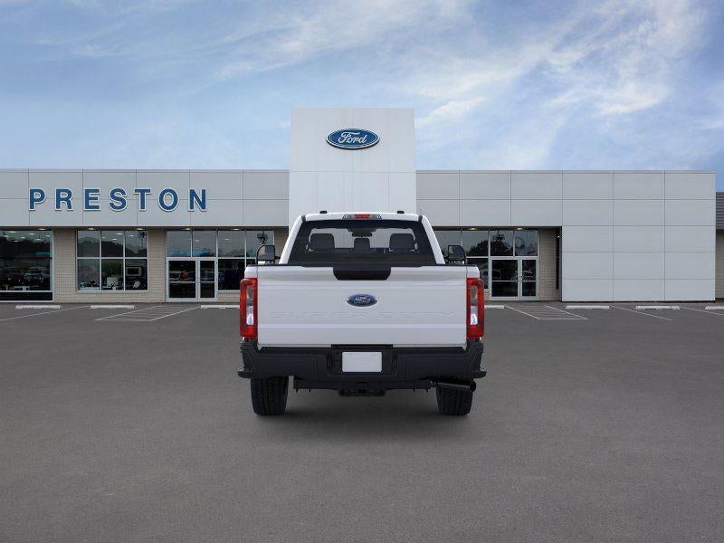 2025 Ford Super Duty XL