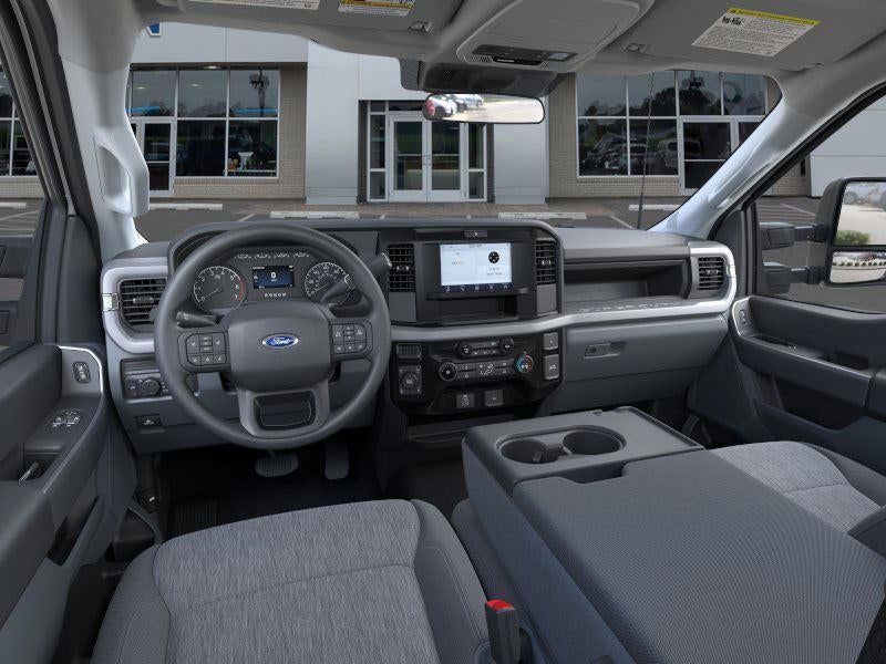 2025 Ford Super Duty XL