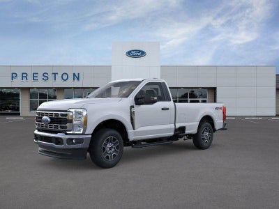 2025 Ford Super Duty F-350 XLT