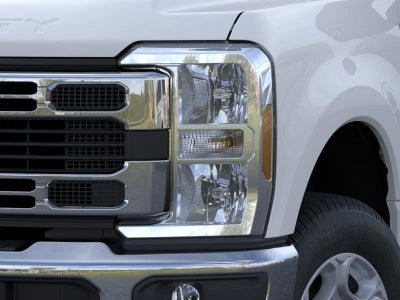2026 Ford Super Duty F-350 SRW XLT