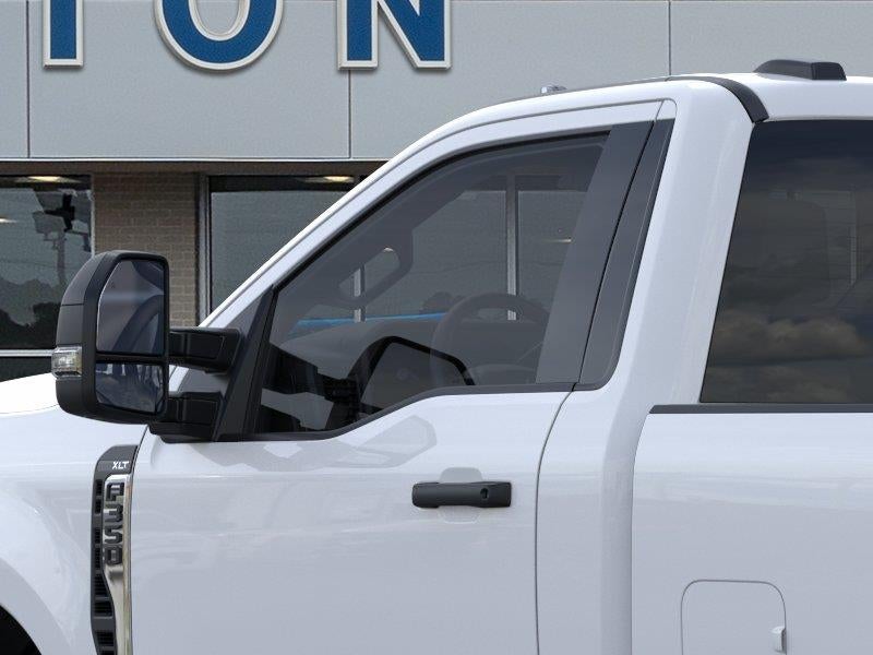 2026 Ford Super Duty F-350 SRW XLT
