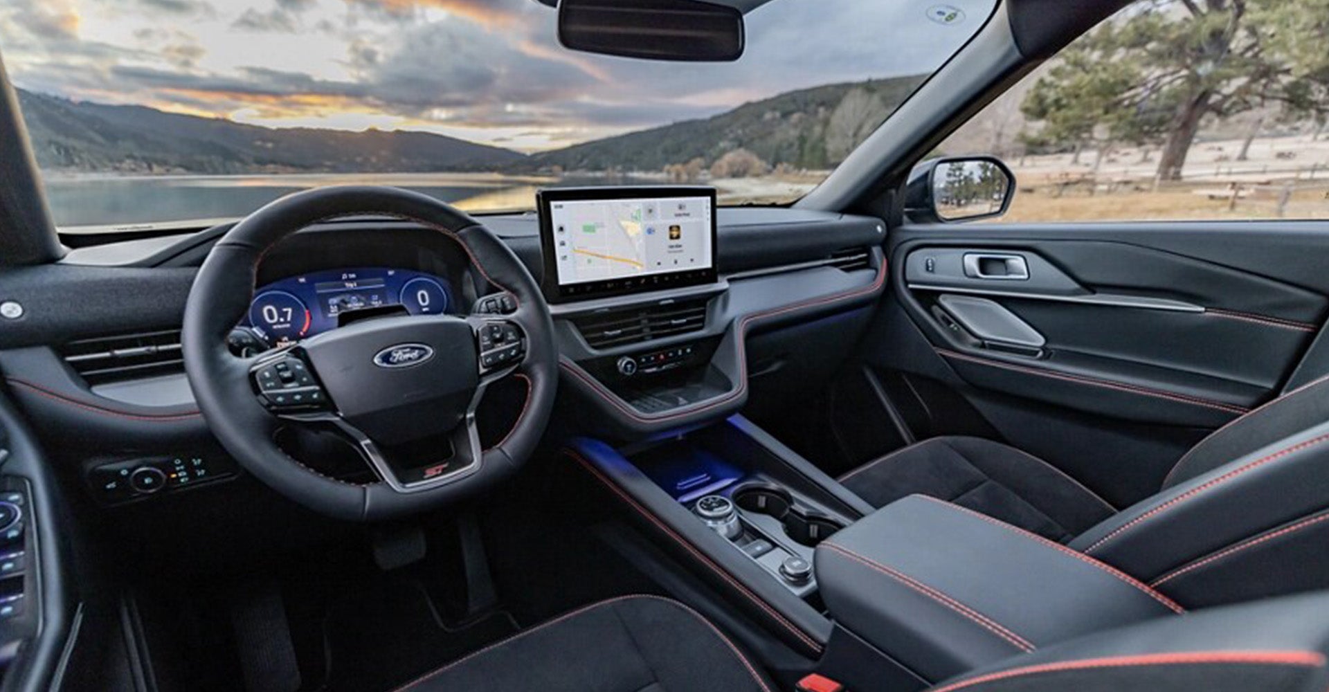 2025 Ford Explorer Interior